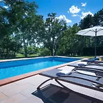 Goretini With Private Pool Nedeščina