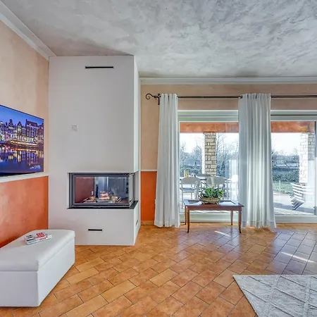 Goretini With Private Pool * Nedeščina