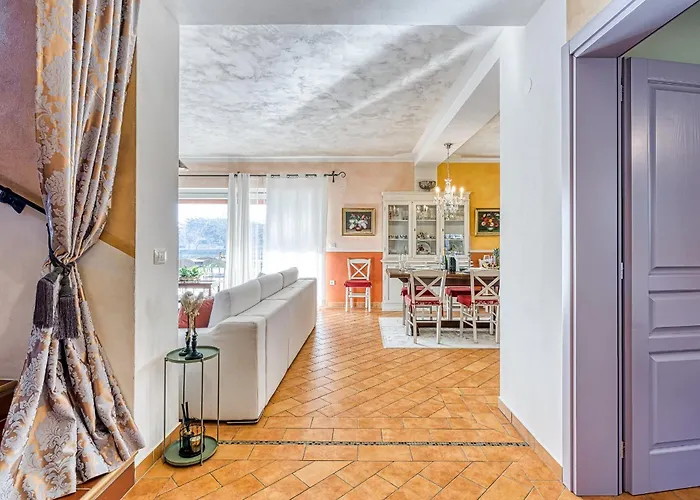 Goretini With Private Pool Villa