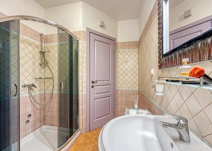 Goretini With Private Pool Villa